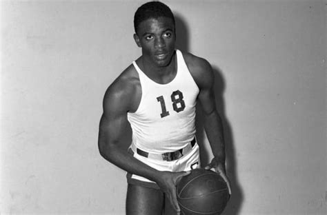 what year did jackie robinson go to college