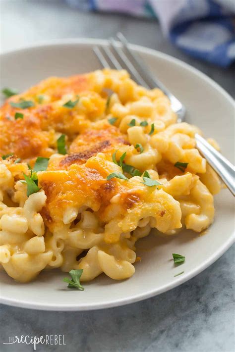What to Serve with Mac and Cheese 20+ Sides & Main Dishes MamaGourmand