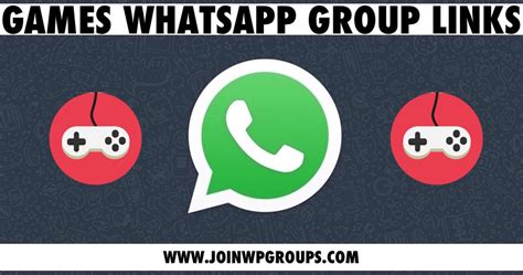 Un teléfono móvil con varios grupos de juegos en WhatsApp.