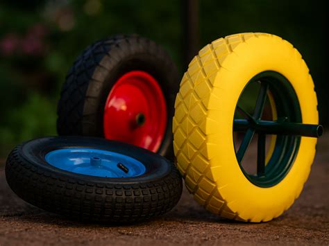 Wheelbarrow Replacement Wheel