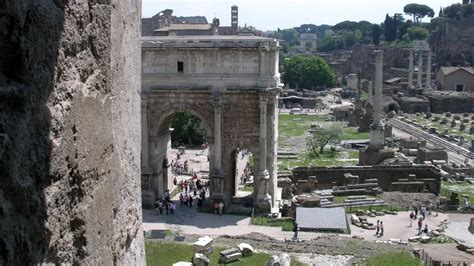 when did ancient rome begin and end
