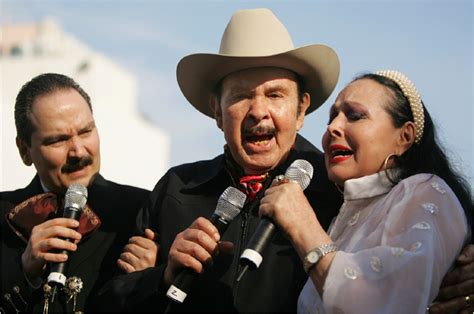 when did antonio aguilar die