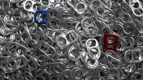 when did beer cans stop using pull tabs
