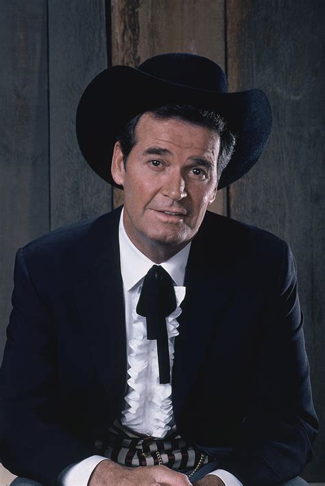 when did james garner died