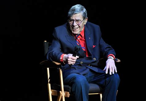 when did jerry lewis die