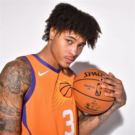 when did kelly oubre jr get traded