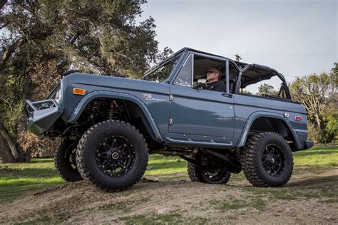 when did the ford bronco come out