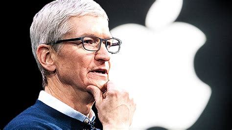 when did tim cook became ceo of apple
