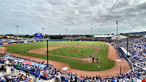 when does blue jays spring training begin