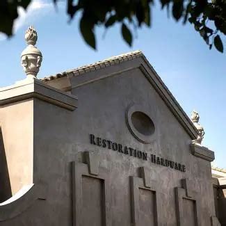 When Does Restoration Hardware Run Sales