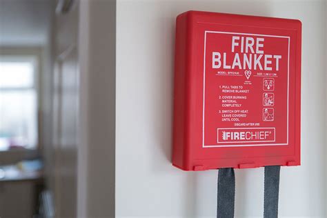 When Is Fire Blanket Used