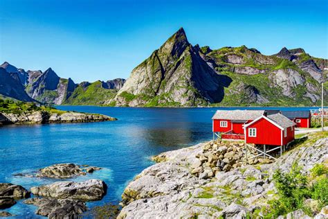 when is the best time to travel to norway