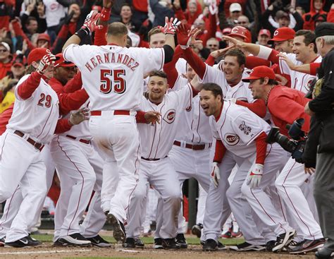 when is the cincinnati reds opening day
