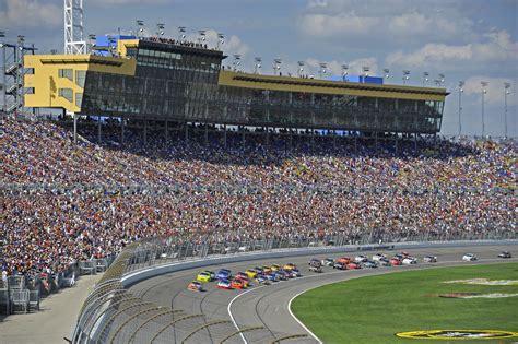 when is the kansas speedway race