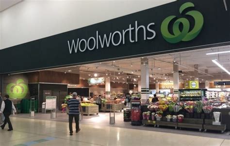 when is woolworths dividend paid