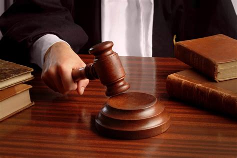 when must a judge recuse themselves