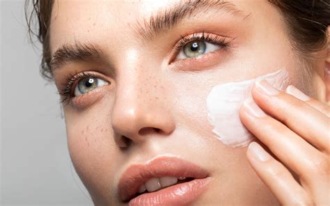 When To Use Moisturizer In Face