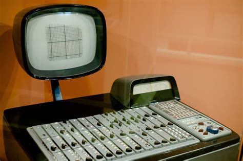 when was analog invented