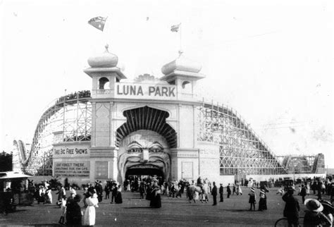 when was luna park built