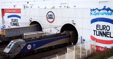 when was the channel tunnel finished