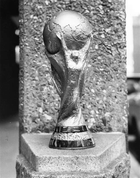 when was the first world cup trophy stolen
