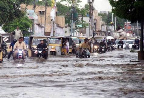 when will it rain in pakistan lahore
