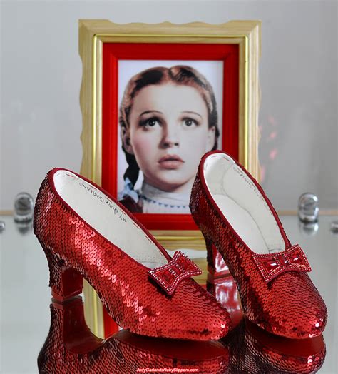 where are judy garland's ruby slippers