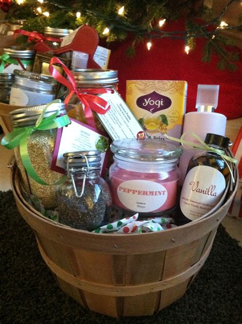 where can i buy holiday gift baskets