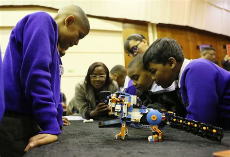 where can i study robotics engineering in south africa