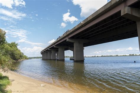 where did bridge collapse today