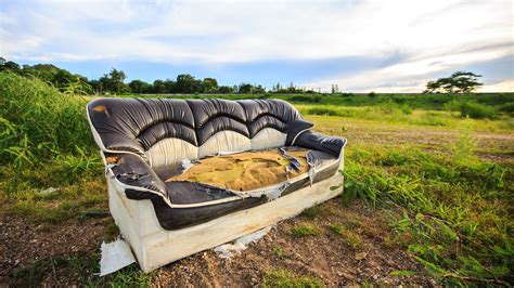 Where Do You Get Rid Of Old Sofas