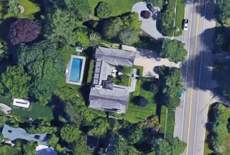 where does boomer esiason live