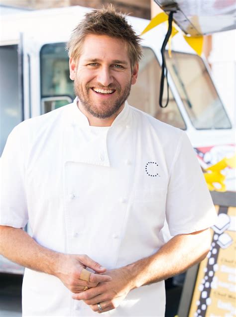 where does curtis stone live