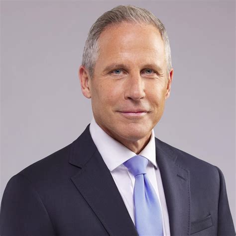 where does vinnie politan live