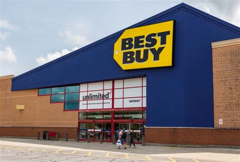 where is best buy based out of