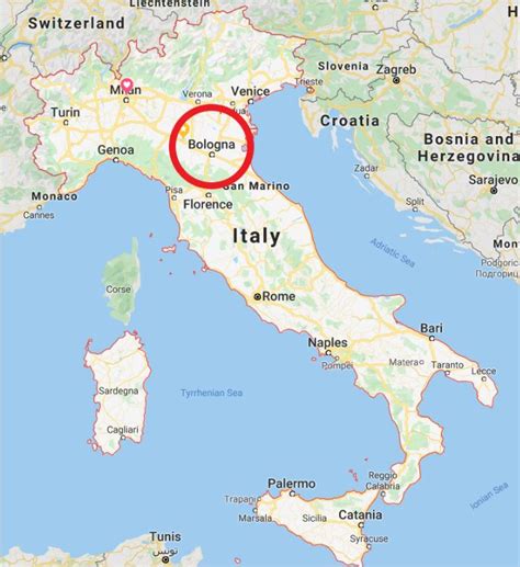 where is bologna italy located