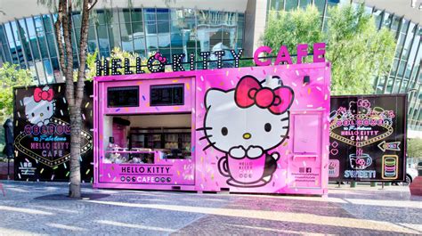 where is hello kitty cafe in las vegas