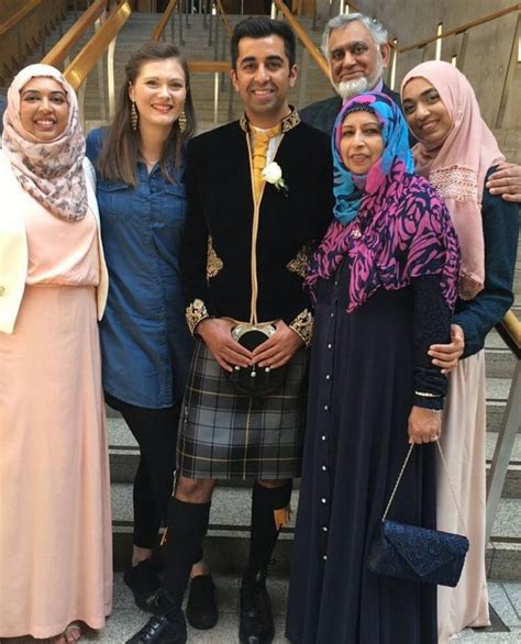where is humza yousaf parents from