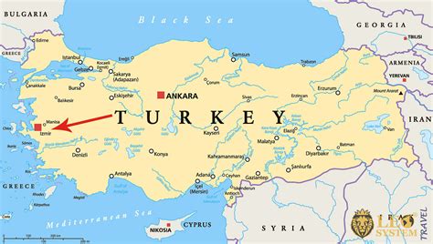 where is izmir in turkey