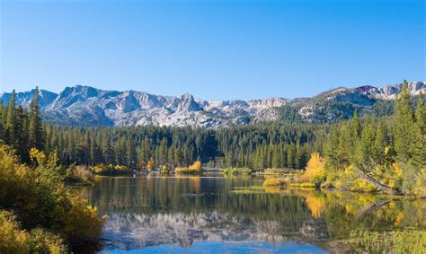 where is mammoth lakes california