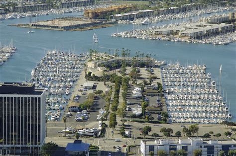 where is marina del rey in california