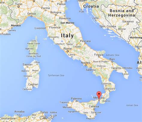 where is messina italy located