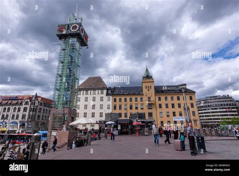 where is oslo central station