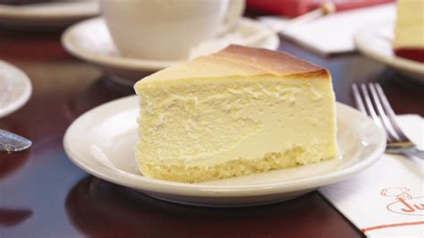 where to buy cheesecake near me delivery