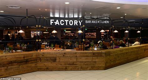 where to eat at birmingham airport