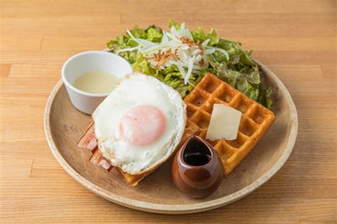 where to eat breakfast in tokyo