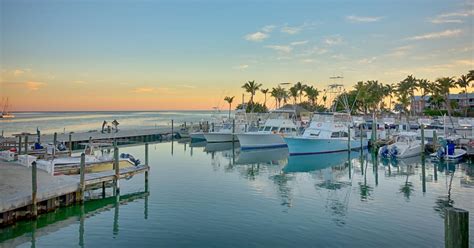 where to fly in to get to key largo