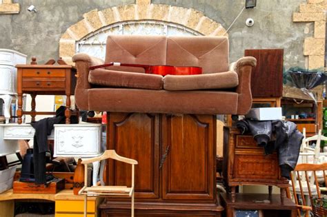 where to get rid of old furniture