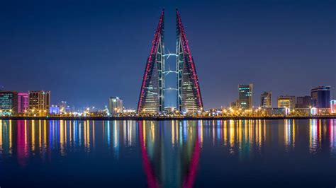 where to go in bahrain at night