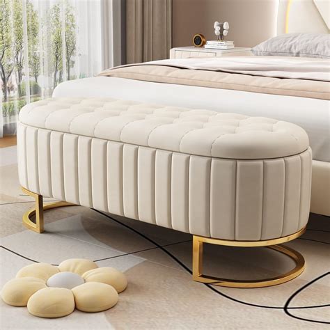 Where To Put Ottoman In Bedroom